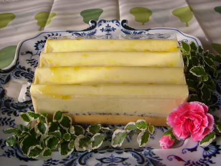 黄桃とキャラメルのムース